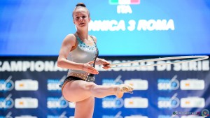 b c ginnica 3 roma del greco martina   cerchio sfe01823 copia simone ferraro ph copia